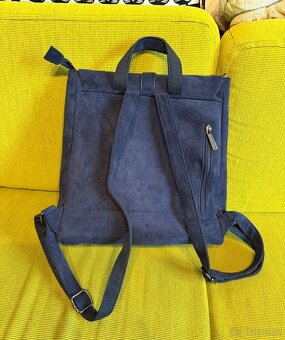 Tmavě modrý dám. batoh, sleva 500 Kč - 3