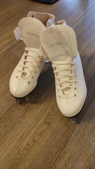 Dívčí brusle vel. 35 - 3