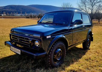 Lada Niva 1,7i  2121 4x4 - 3