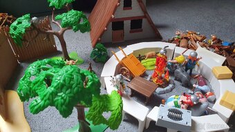 Prodám playmobil asterix a obelix vesnice - 3