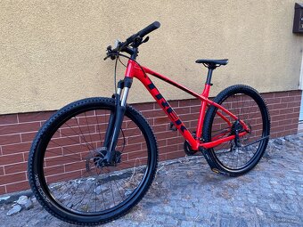 Trek Marlin 6 Horské kolo - 3