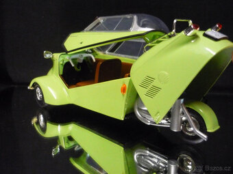 Messerschmitt KR200 Revell 1/18 - 3