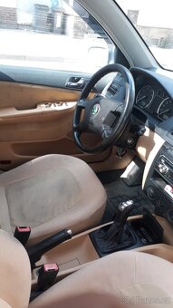 Prodam Škoda Fabia 1.4 16v 55kw - 3