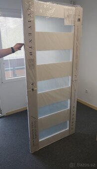 Bílé interiérové dveře Prestige PP 80cm pravé - 3