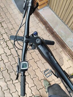 Cube Reaction Hybrid Pro - 3