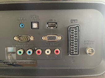 Monitor LG Flatron M2262DPM - 3