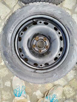 Zimní komplet fabia rapid 5x100 185/60/15 zima - 3