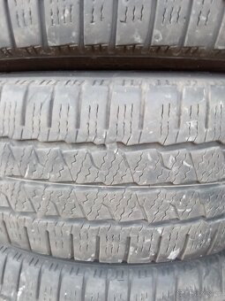 Zimní pneu 215/65/17C - 3
