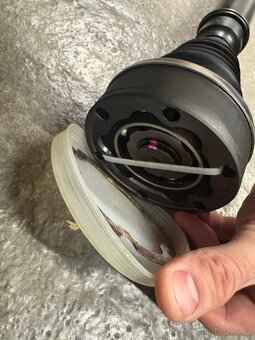 Poloosa pravá přední, Škoda Octavia 1 - 3