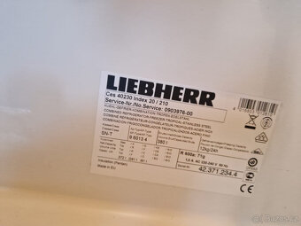 Vysoka lednice Liebherr - 3