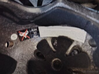 Detska prilba a chranice na skateboard/kolobezku - 3