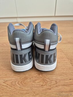 Nové Nike vel. 37,5 - 3