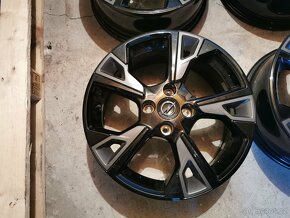 Opel Corsa F - originál 17" alu disky - 3