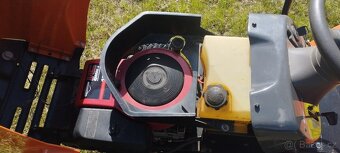 Zahradní traktor Husqvarna CT 130 - 3