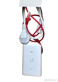 UniFi U6+ , POE - 3