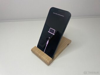 iPhone 12 128GB Black - závada - 3