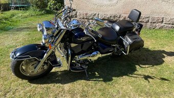 Suzuki VL 1500 Intruder - 3