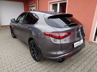 Alfa Romeo Stelvio 2.2 JTDM Veloce Q4 154kW (ODPOČET DPH) - 3