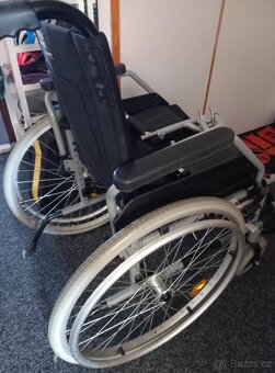 Mechanicky invalidní vozík - 3