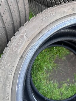 2ks celoročních pneu 225/45 R17 - Goodyear - 3