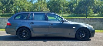 BMW 545i e61 manuál - 3