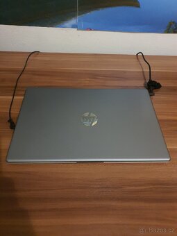 Měsíc starý notebook HP Ryzen 5 - 3