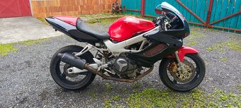 Honda VTR 1000 - 3