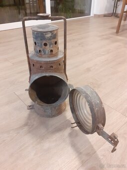 Lampa z návěstidla - 3