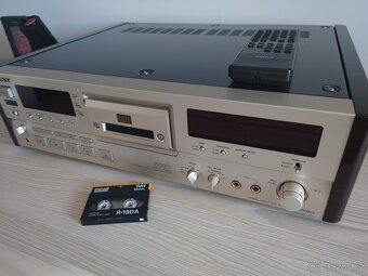 SLEVA - DAT SONY DTC-2000ES v super stavu - 3