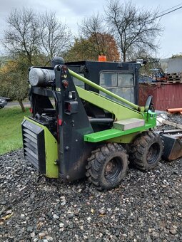 Locust 750 - 3
