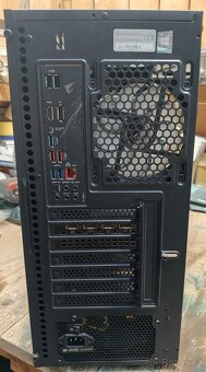 Herní sestava - PC, monitor, klávesnice, myš - 3