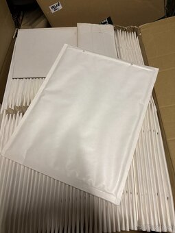 Prodám bublinkové obálky H18 bílé - 3