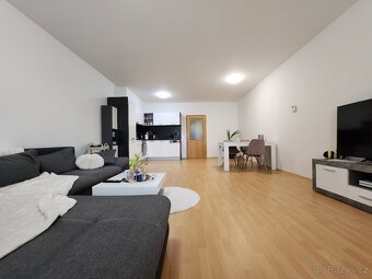 Prodej bytu 3+kk 105 m², Kollárova, Hradec Králové - 3