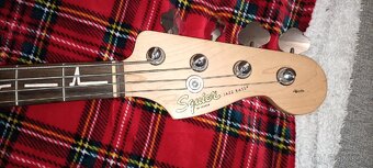Baskytara Squier Jazz Bass - 3