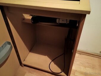 Skříně se šicím strojem - 3