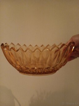 Skleněná mísa, růžové sklo - 3