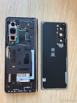 Samsung Z Fold 4 - ND - 3