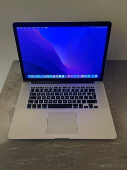 Prodám Apple MacBook Pro 15,stříbrná - 3