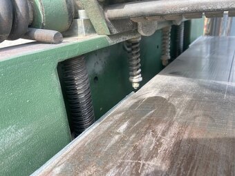 Sicar C40 - srovnávačka s protahem - 3