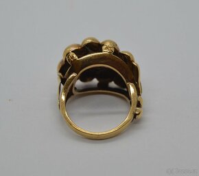 Masivní zlatý prsten s brilianty - 3