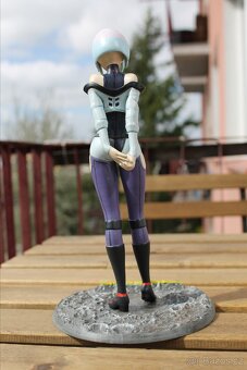 Figurka Lucy-Cyberpunk - 3