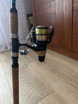 Vláčecí prut Shimano - 3
