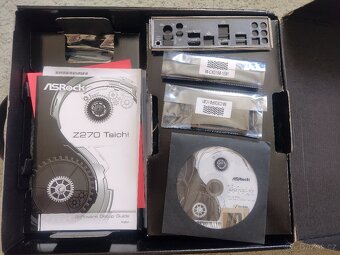 ASrock Z270 Taichi - 3