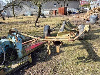 Nabízím řezací vůz na Kombajn Fortschritt E512 a E514 - 3