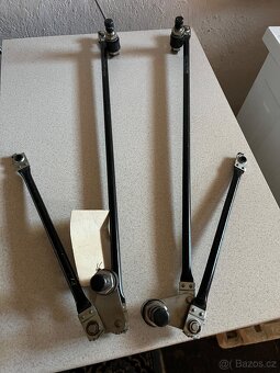Nový mechanismus stěračů - Škoda 105/120 - 3