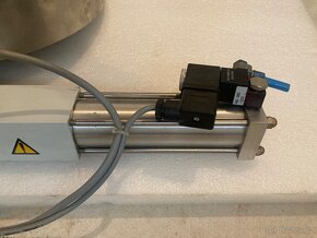 EDWARDS QSB250P elektro pneumatický vakuový ventil - 3
