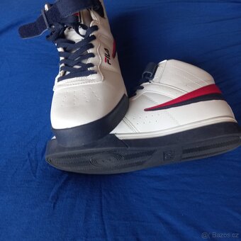 FILA 42 - 3