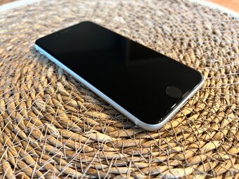 Prodám iPhone SE 2020 64GB - top stav kompletní balení - 3