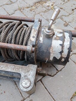 Naviják 12v - 3