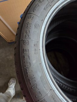 Prodám letní pneumatiky Michelin 245/50 R19 - 3